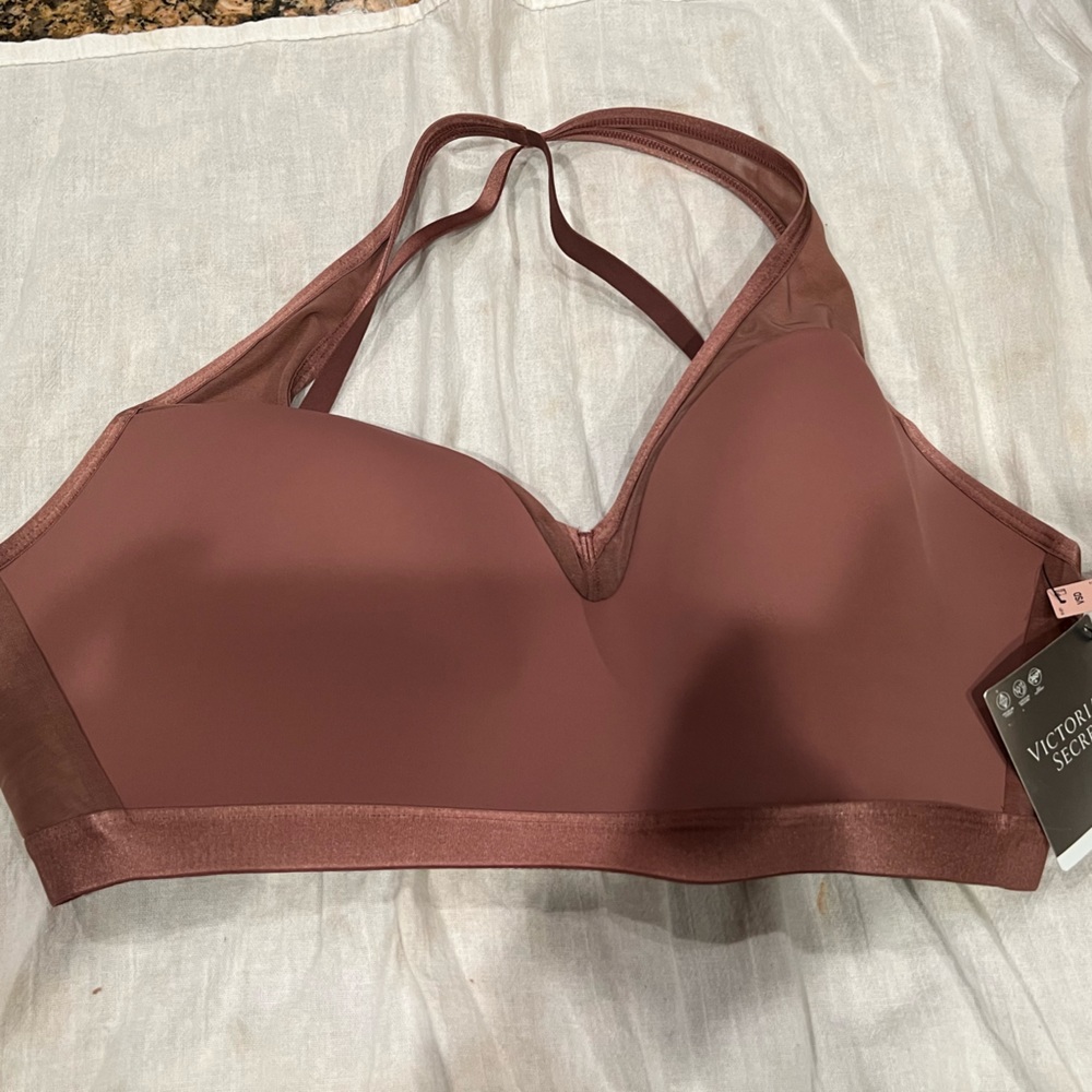 Victoria secret maximum support mauve(?)  sports bra nwt